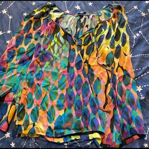 Long sleeve blouse w/ rainbow teardrop pattern